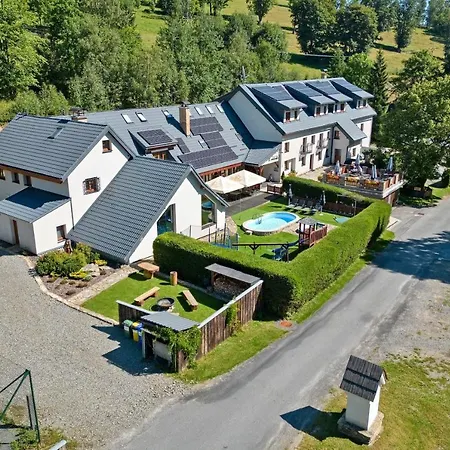 Horsky Snezenka Hotel 3*