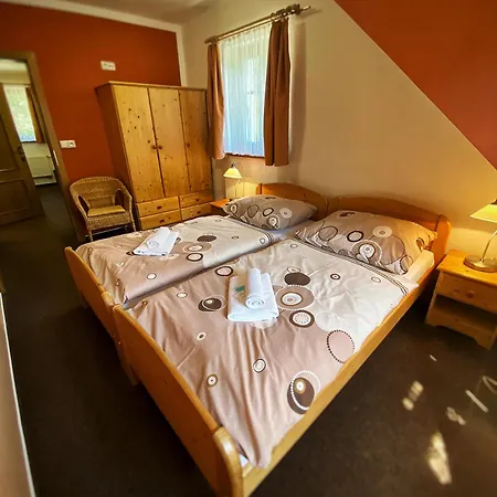 Horsky Snezenka Hotel