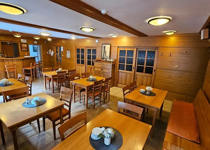Horsky Snezenka Hotell 3*